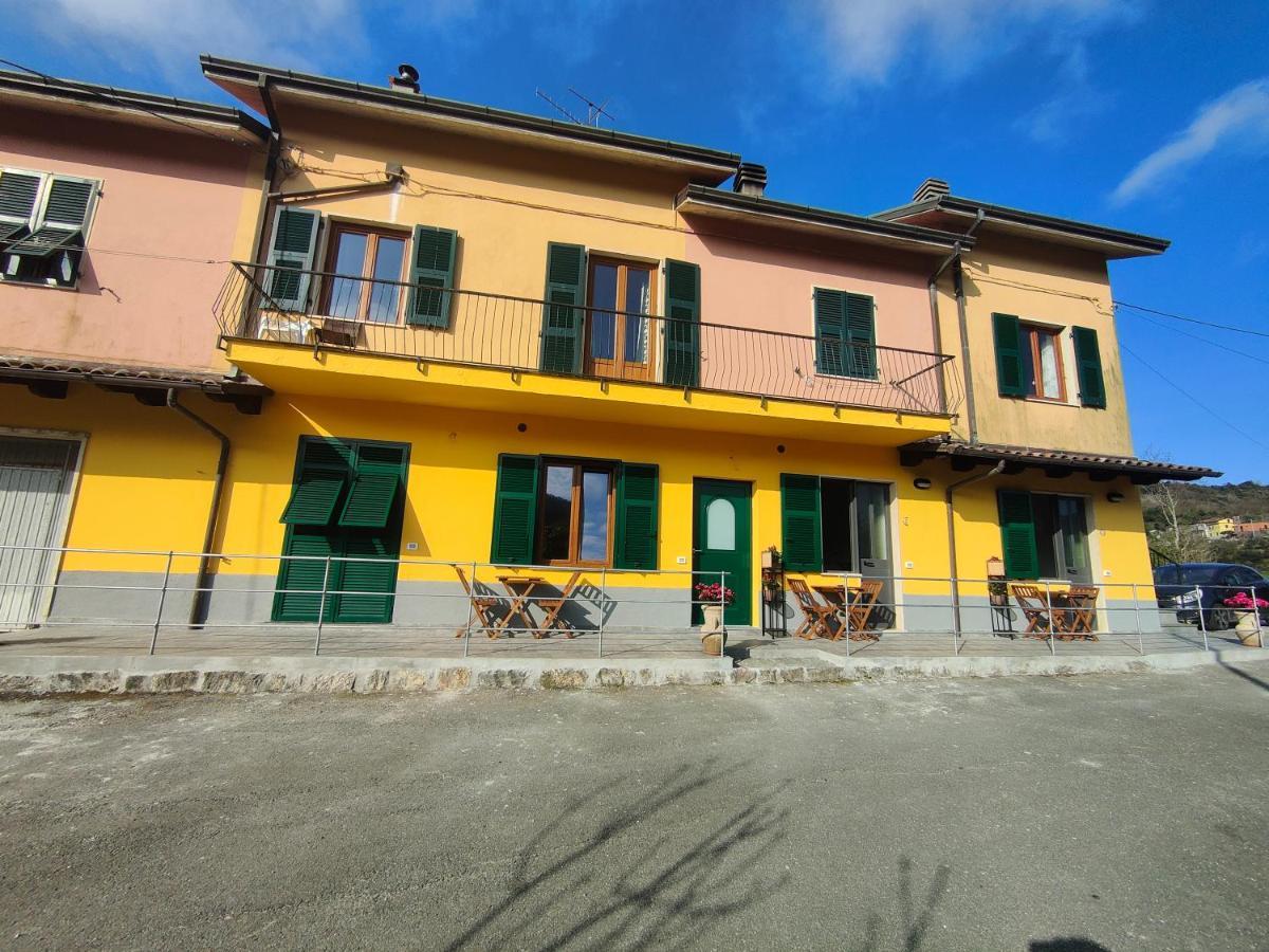Il Giardino Dei Pavoni Hotel Soviore ภายนอก รูปภาพ