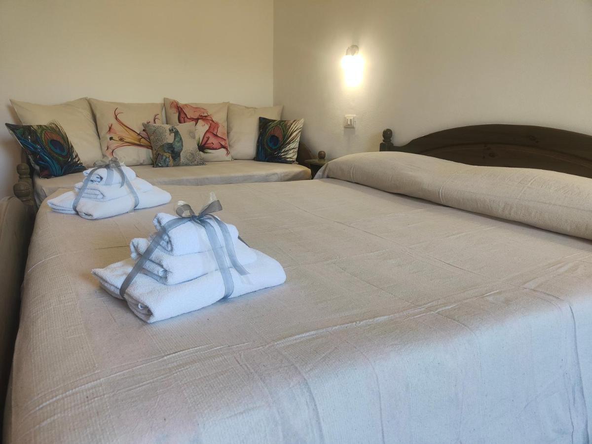 Il Giardino Dei Pavoni Hotel Soviore ภายนอก รูปภาพ
